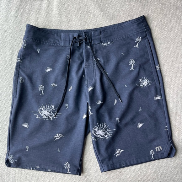 Nordstrom’s Travis Mathew Navy Swim Trunks | Men’s Size 33 - Picture 3 of 9